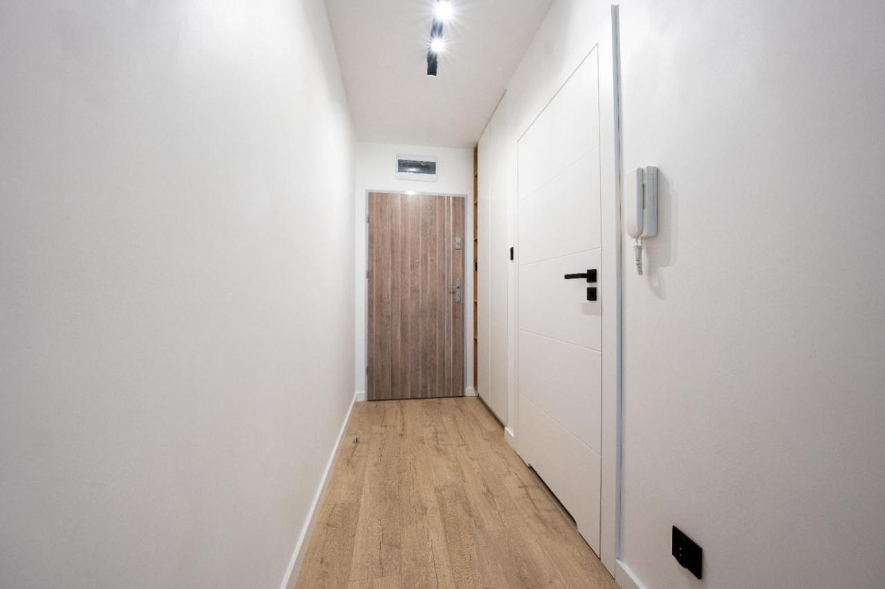 Rodzinne Apartamenty Bardzo Blisko Plazy Реваль Экстерьер фото
