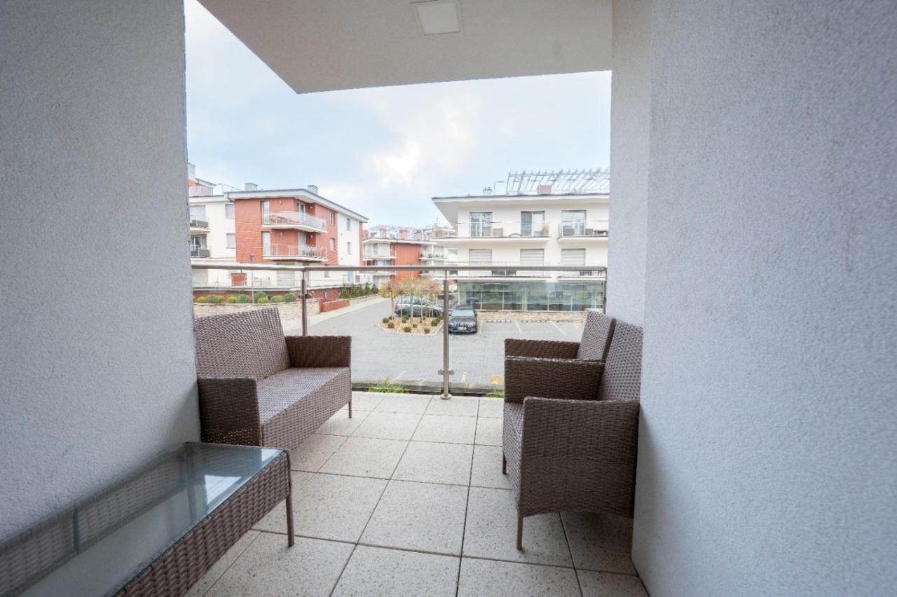 Rodzinne Apartamenty Bardzo Blisko Plazy Реваль Экстерьер фото
