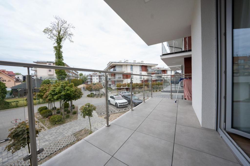 Rodzinne Apartamenty Bardzo Blisko Plazy Реваль Экстерьер фото